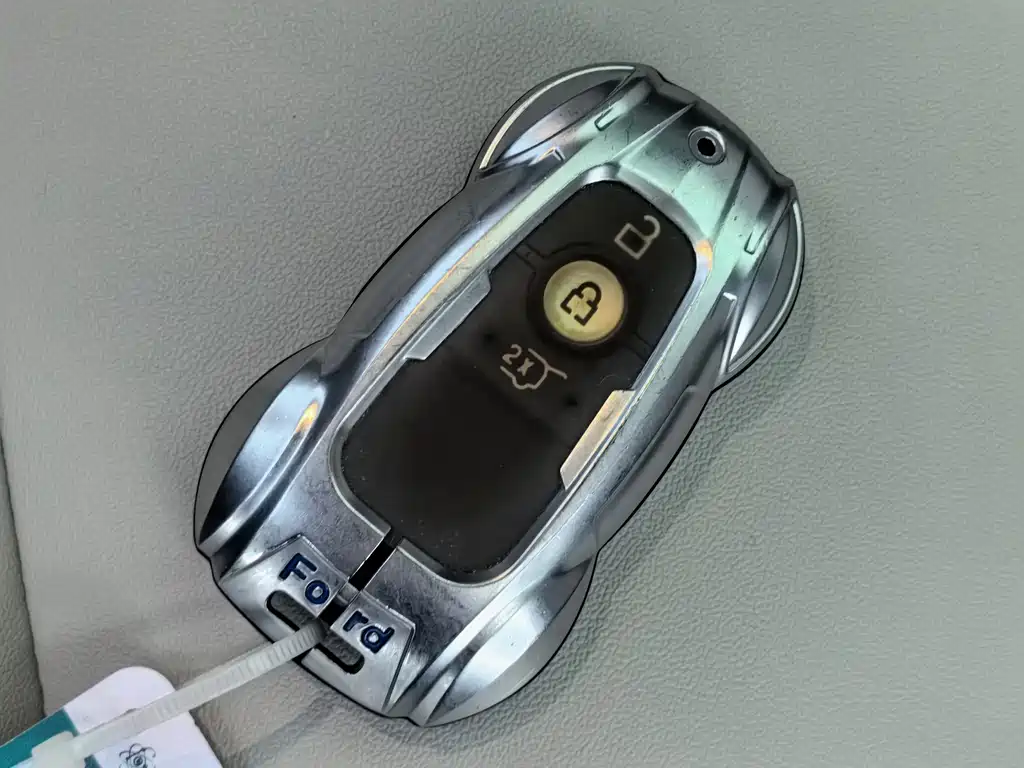 Edge 2023 EdgeL 2.0T EcoBoost 2WD 7 Seater Luxury Edition купить на сайте DeffCars