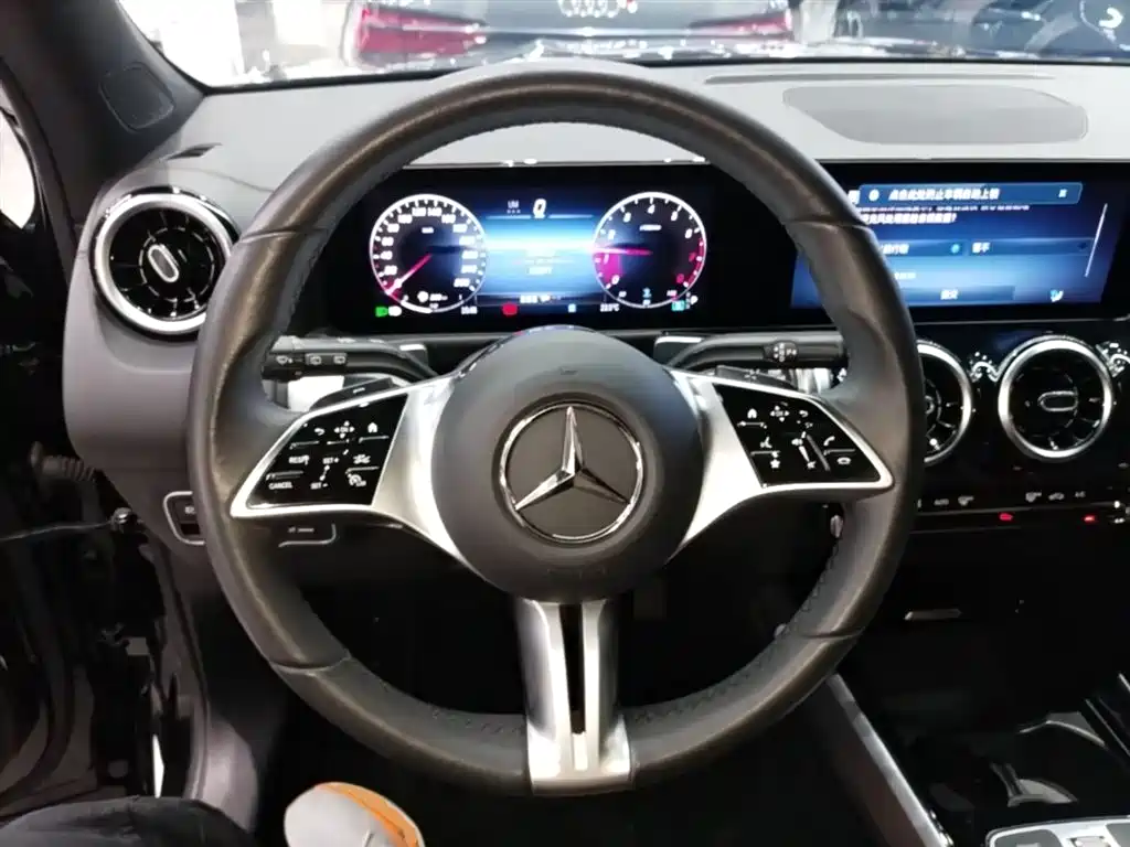Mercedes-Benz GLB 2024 GLB 200 Dynamic купить на сайте DeffCars