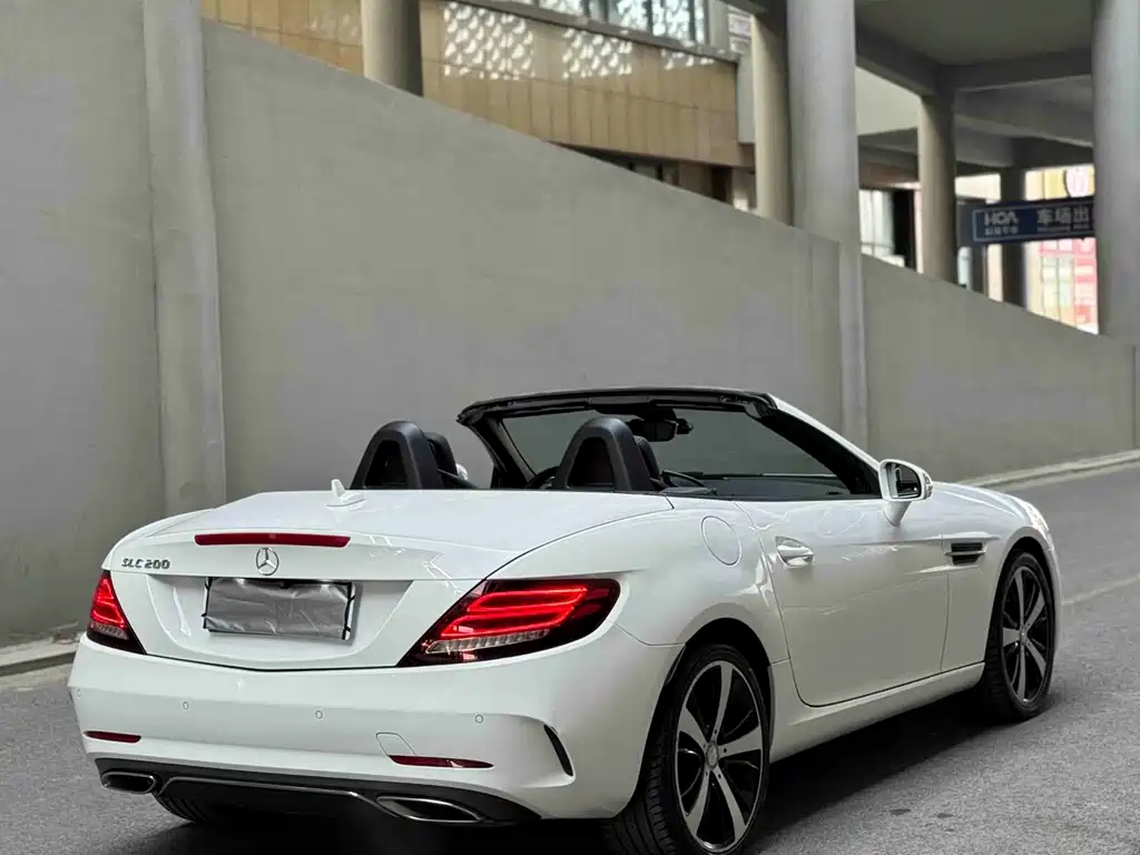 Mercedes-Benz SLC 2016 SLC 200 Fashion Model купить на сайте DeffCars