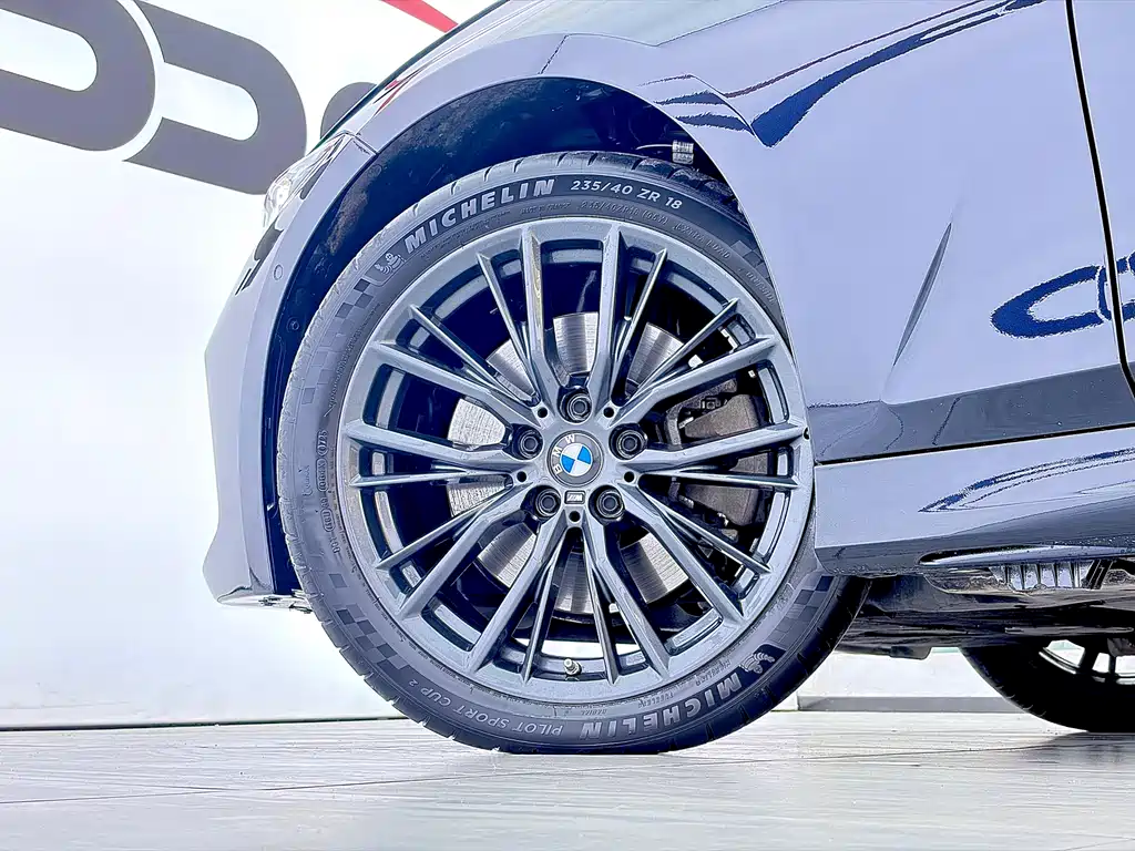 BMW 3 Series 2024 330i M Sports Night Package купить на сайте DeffCars