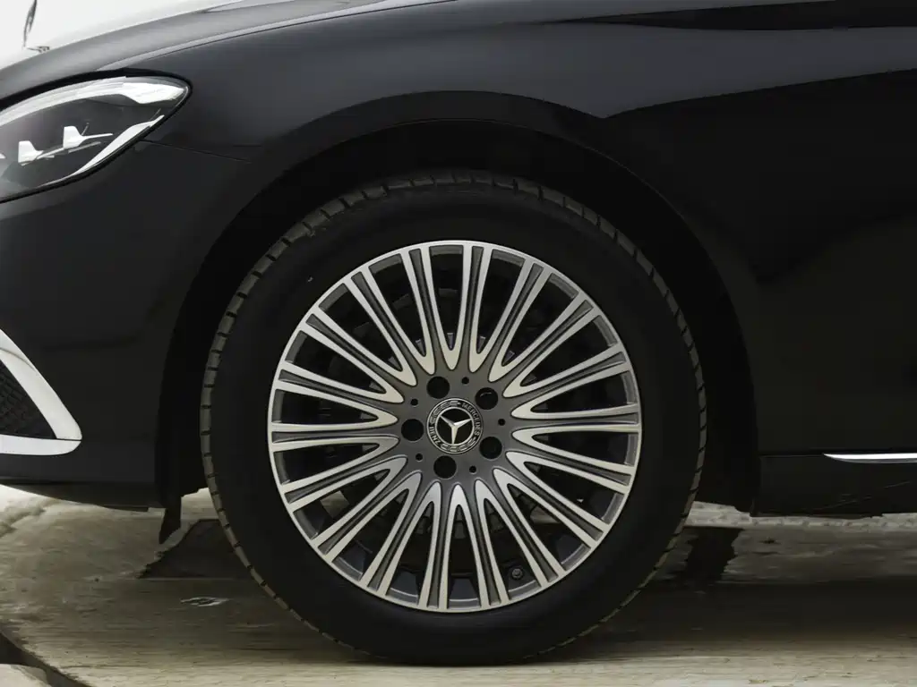 Mercedes-Benz E-Class 2022 facelift E 300 L fashionable model купить на сайте DeffCars