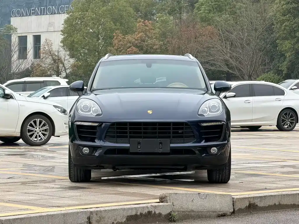 Macan 2014 Macan 2.0T купить на сайте DeffCars