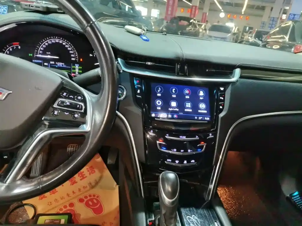 Cadillac XTS 2018 28T Elite купить на сайте DeffCars