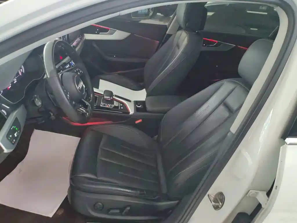 Audi A4L 2020 40 TFSI luxury and elegant model купить на сайте DeffCars