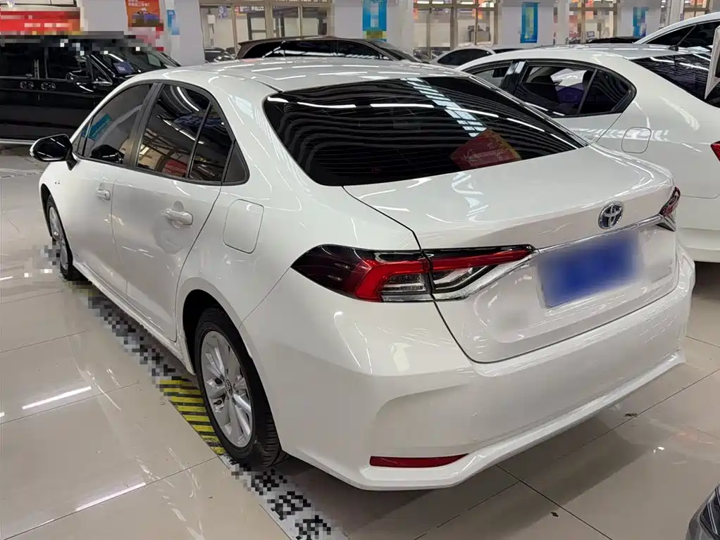 Corolla 2021 Dual Engine 1.8L E-CVT Elite Edition купить на сайте DeffCars