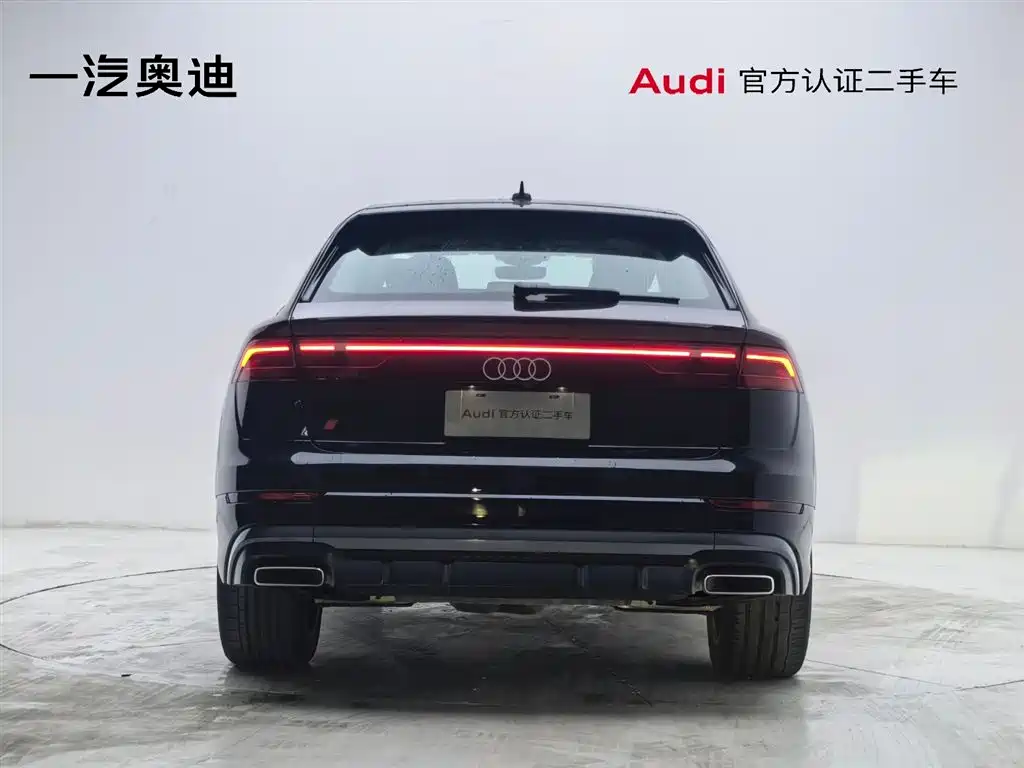 Audi Q8 2024 55 TFSI luxury and dynamic model купить на сайте DeffCars