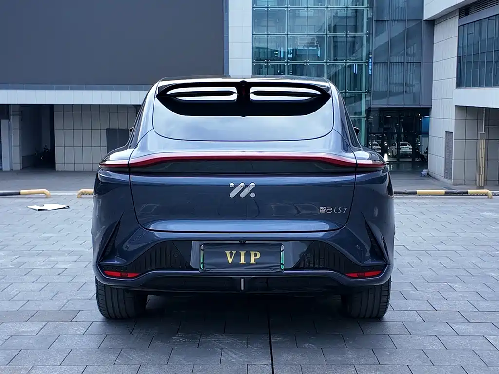 Zhiji LS7 2023 90kWh Elite rear-wheel drive version купить на сайте DeffCars