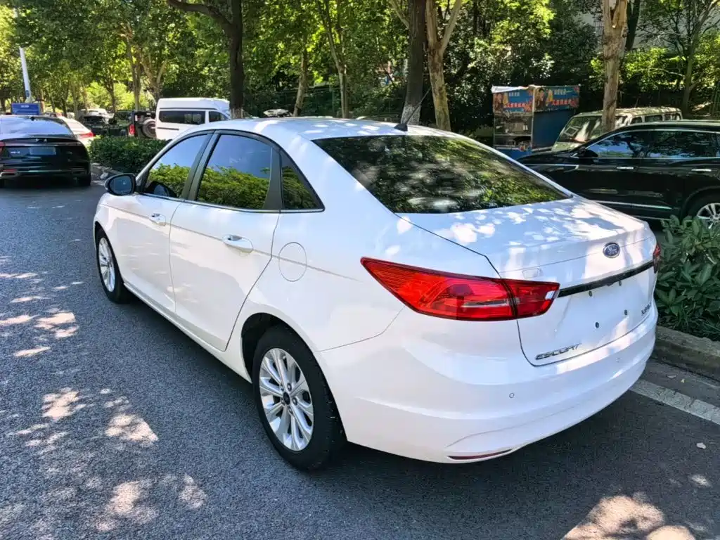 Forex 2017 Happy Edition 1.5L Automatic Fashion Type купить на сайте DeffCars