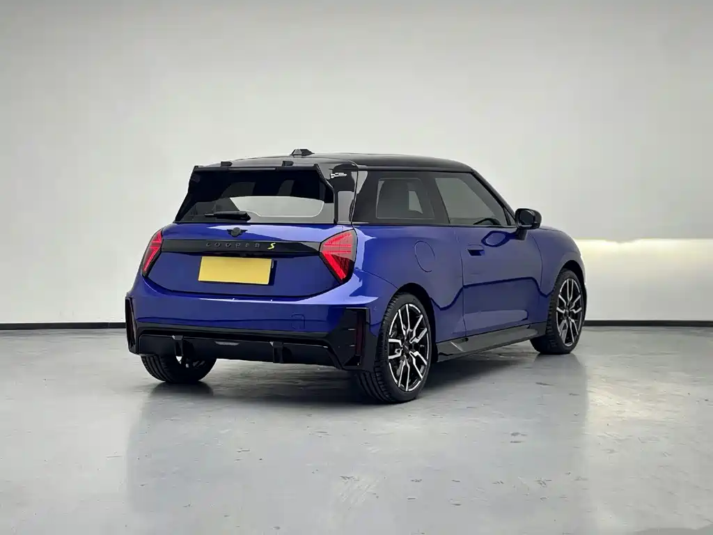 COOPER 2024 452km SE racer купить на сайте DeffCars