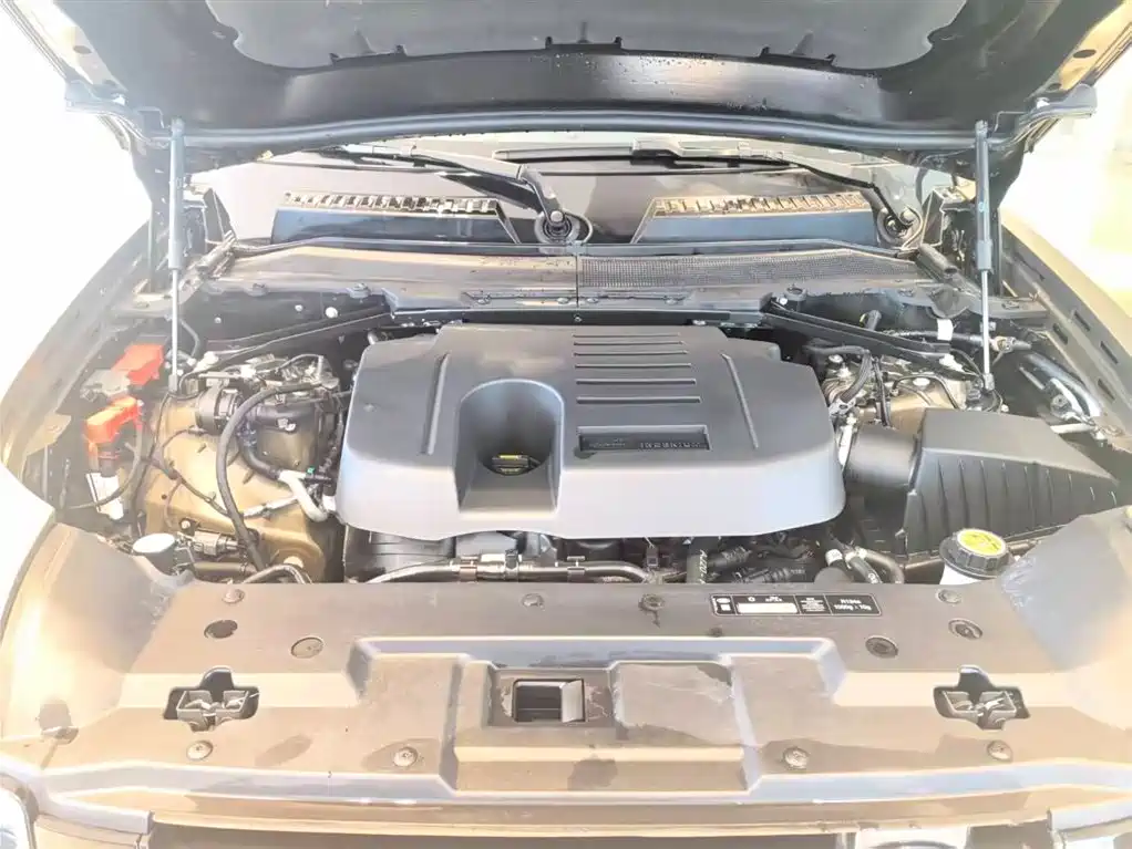 Land Rover Defender 2025 110 3.0T P400 X купить на сайте DeffCars