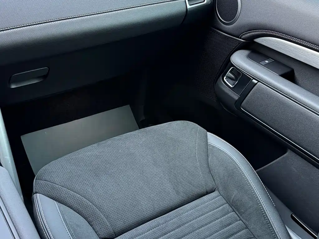 Discover the 2023 facelift 360PS R-Dynamic S купить на сайте DeffCars