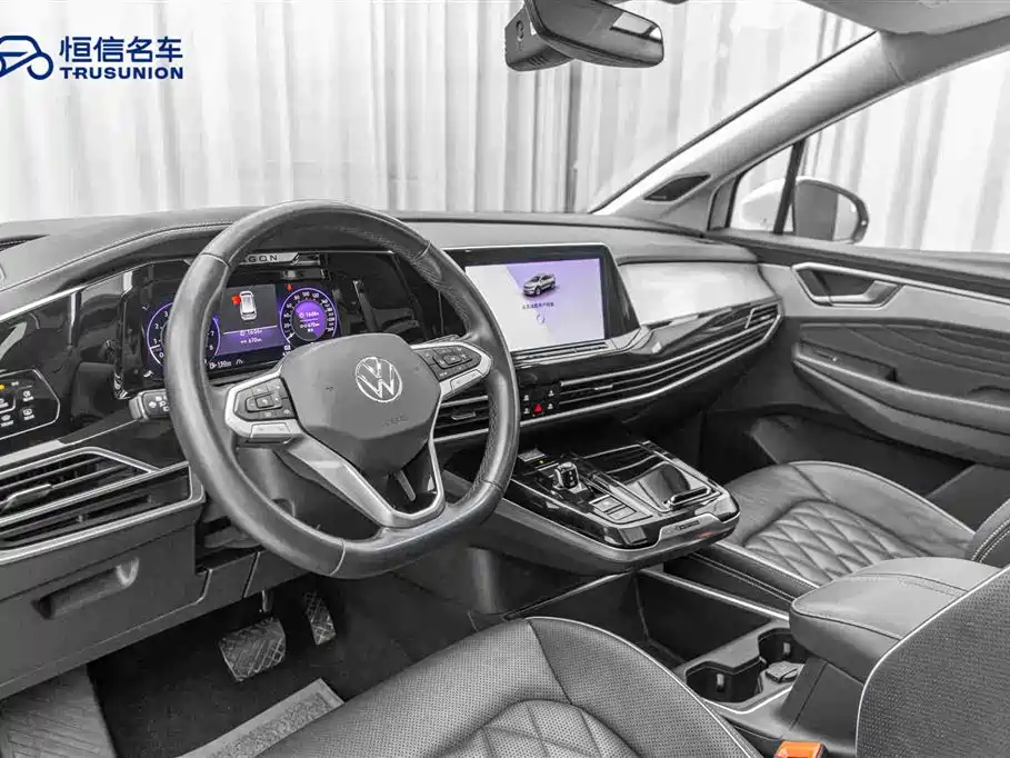 Lanjing 2023 facelift 530TSI four-wheel drive flagship Shengjing Edition Pro 6 seats купить на сайте DeffCars