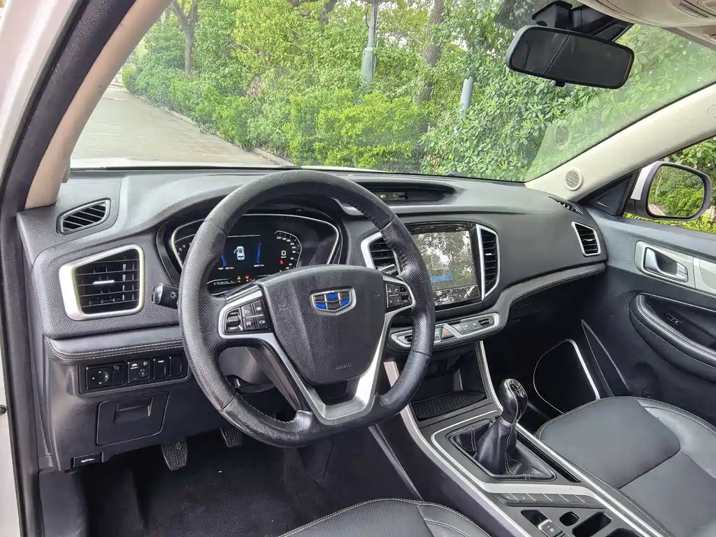 Vision X6 2018 1.8L manual 4G interconnected luxury model купить на сайте DeffCars
