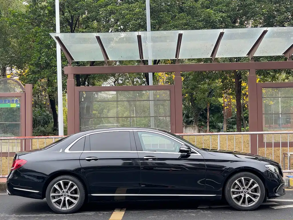 Mercedes-Benz E-Class 2019 E 200 L купить на сайте DeffCars