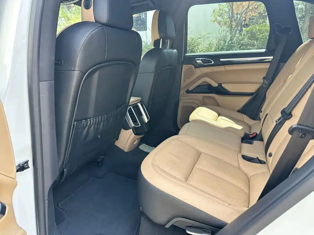 Cayenne 2015 Cayenne 3.0T купить на сайте DeffCars