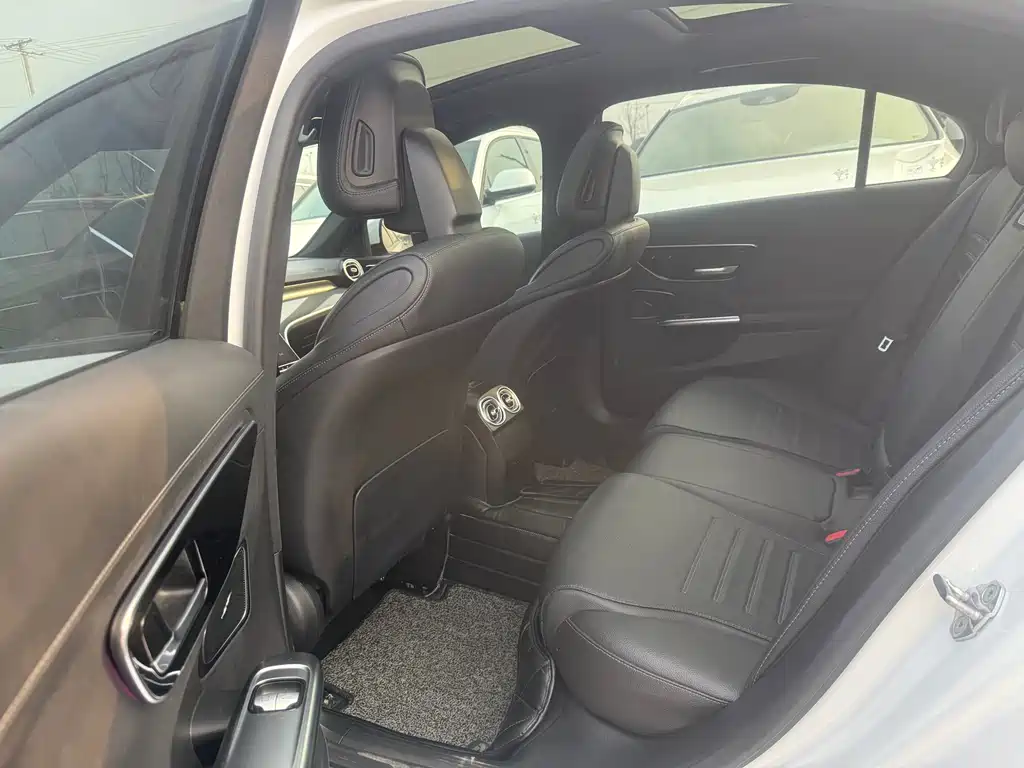 Mercedes-Benz C-Class 2022 facelift C 260 L sports version купить на сайте DeffCars