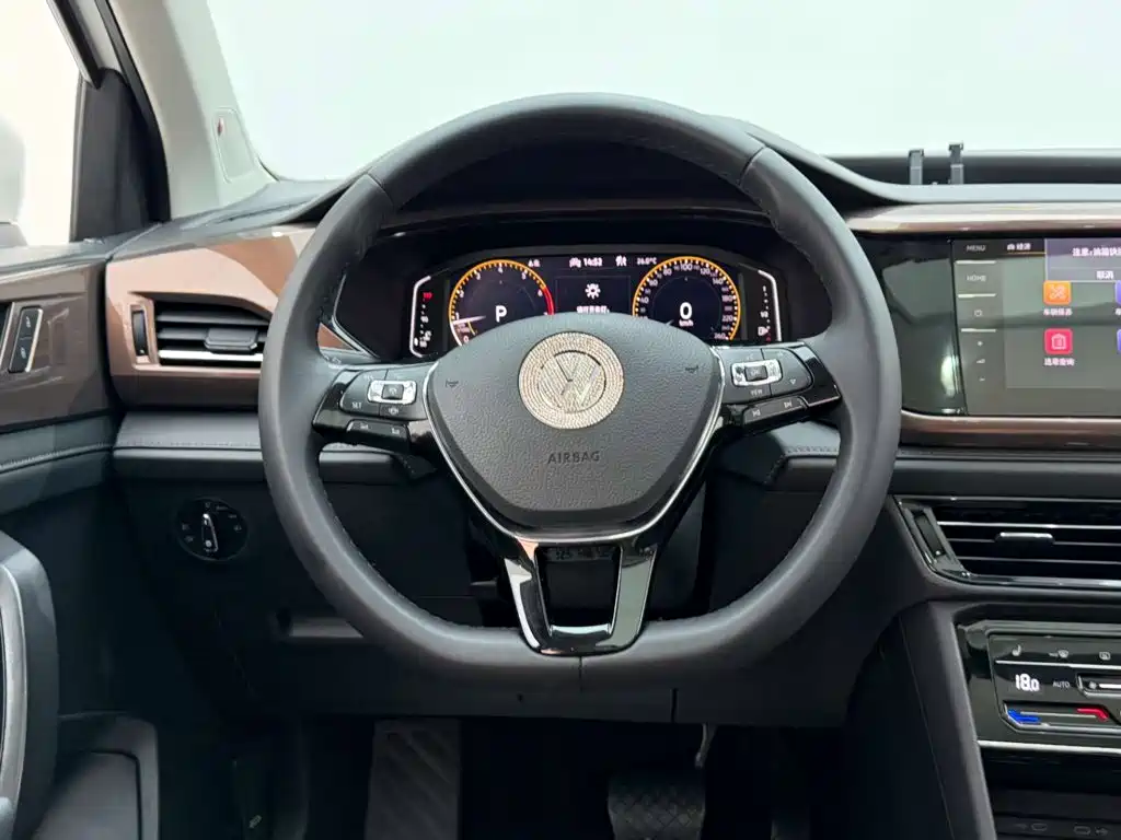 Tuyue 2022 330TSI four-wheel drive flagship version купить на сайте DeffCars