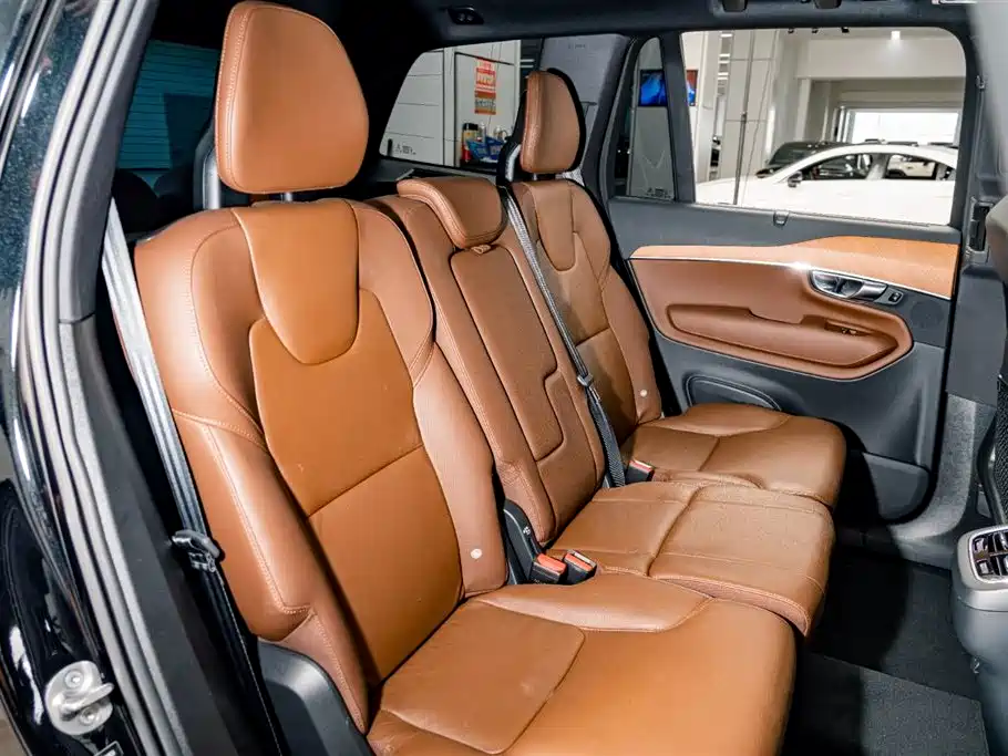 Volvo XC90 2022 B6 Zhiyi Luxury Edition 7 seats купить на сайте DeffCars