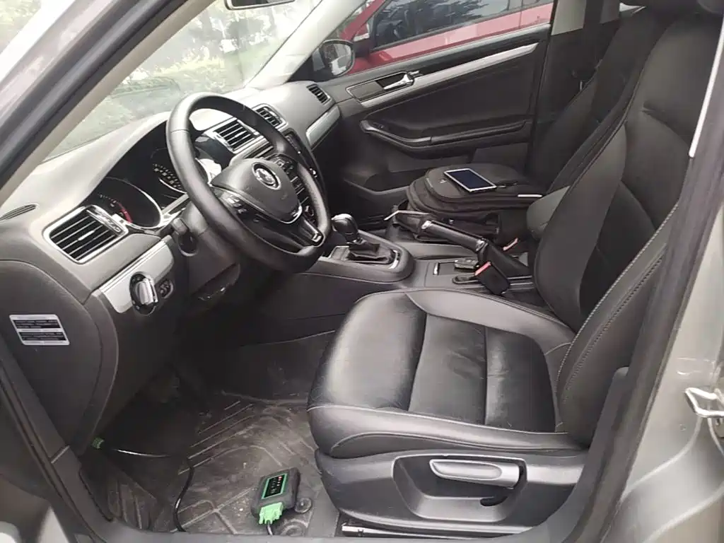 SAGITAR 2017 230TSI automatic comfort model купить на сайте DeffCars