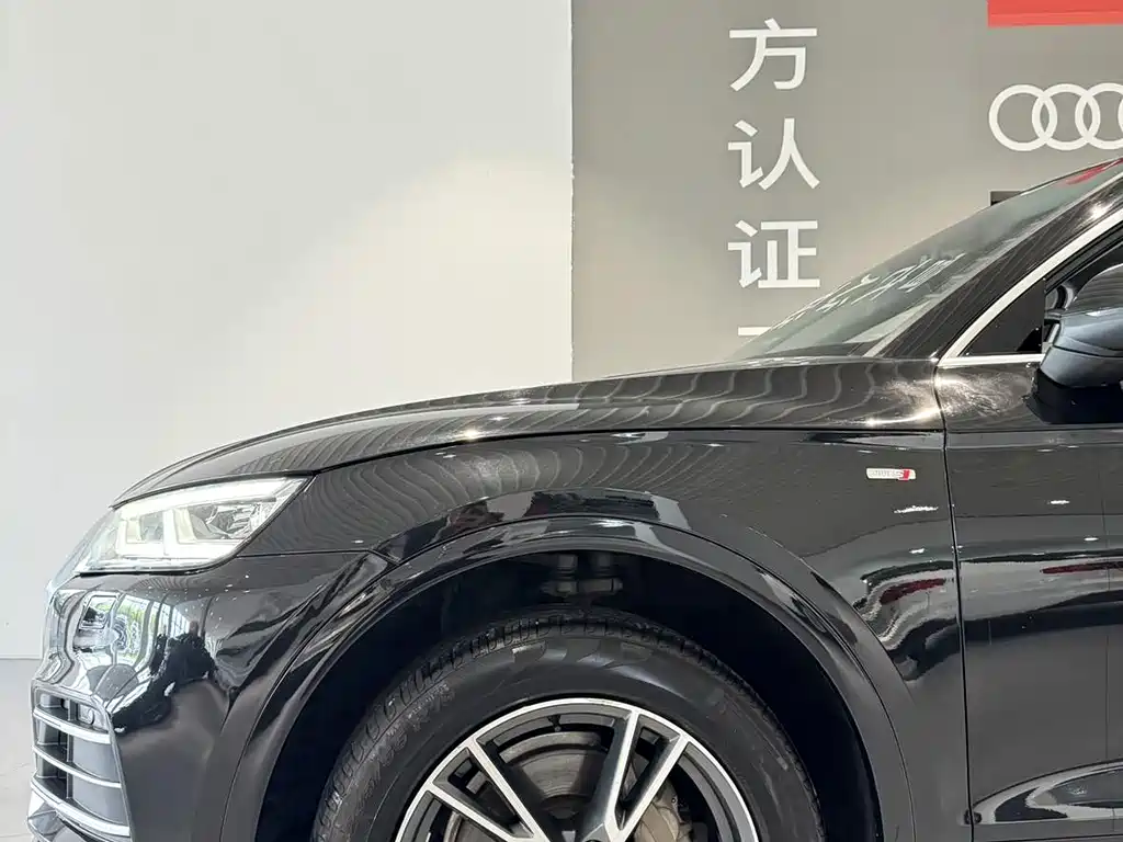Audi Q5L 2018 40 TFSI enjoys fashionable style, National VI купить на сайте DeffCars