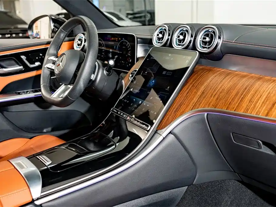Mercedes-Benz GLC New Energy 2025 350 e L 4MATIC Collector's Edition купить на сайте DeffCars