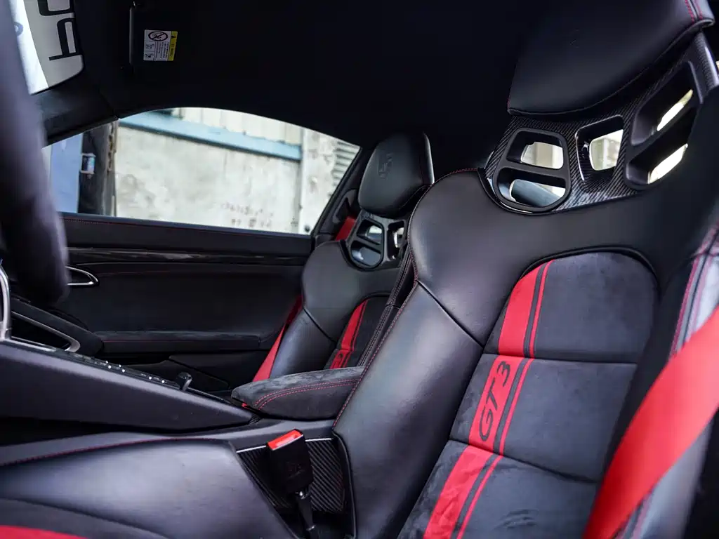 Porsche 911 2018 GT3 4.0L купить на сайте DeffCars
