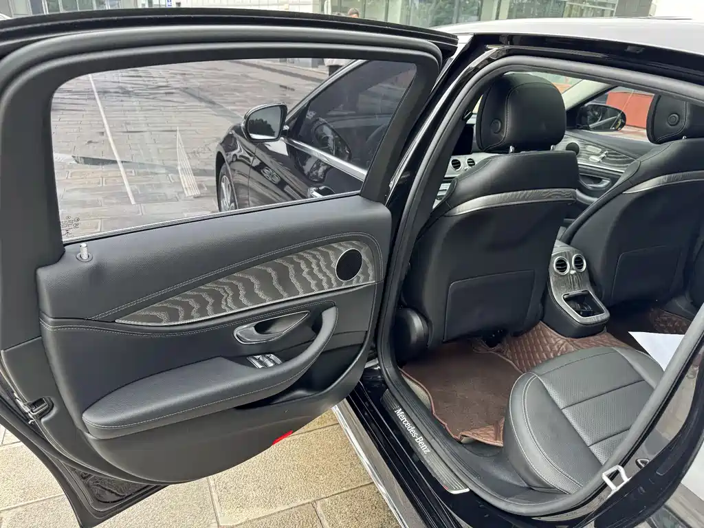 Mercedes-Benz E-Class 2022 facelift E 300 L sporty and stylish купить на сайте DeffCars