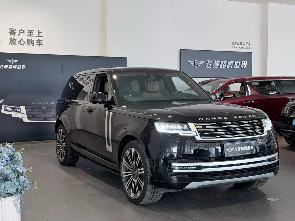 Range Rover 2024 3.0 L6 400PS Genesis Extended Edition купить на сайте DeffCars