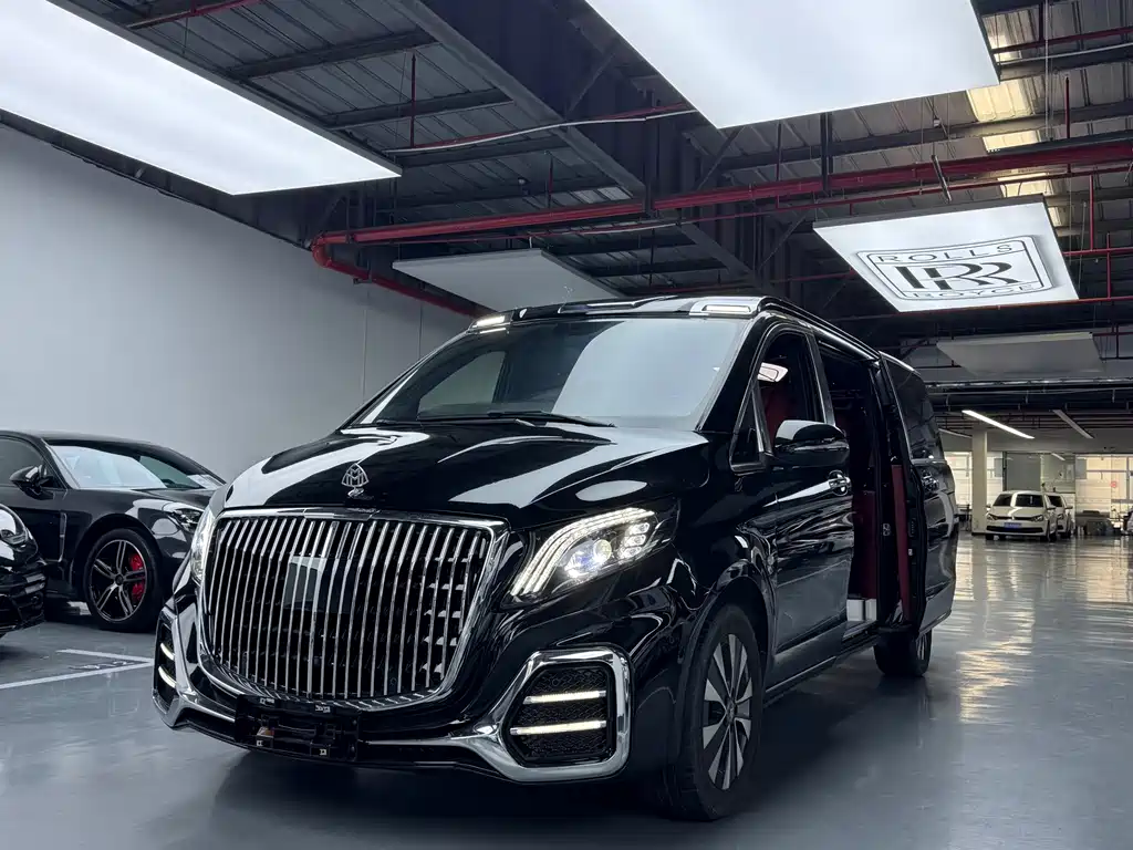 Vito 2023 2.0T Business Edition 7 seats купить на сайте DeffCars