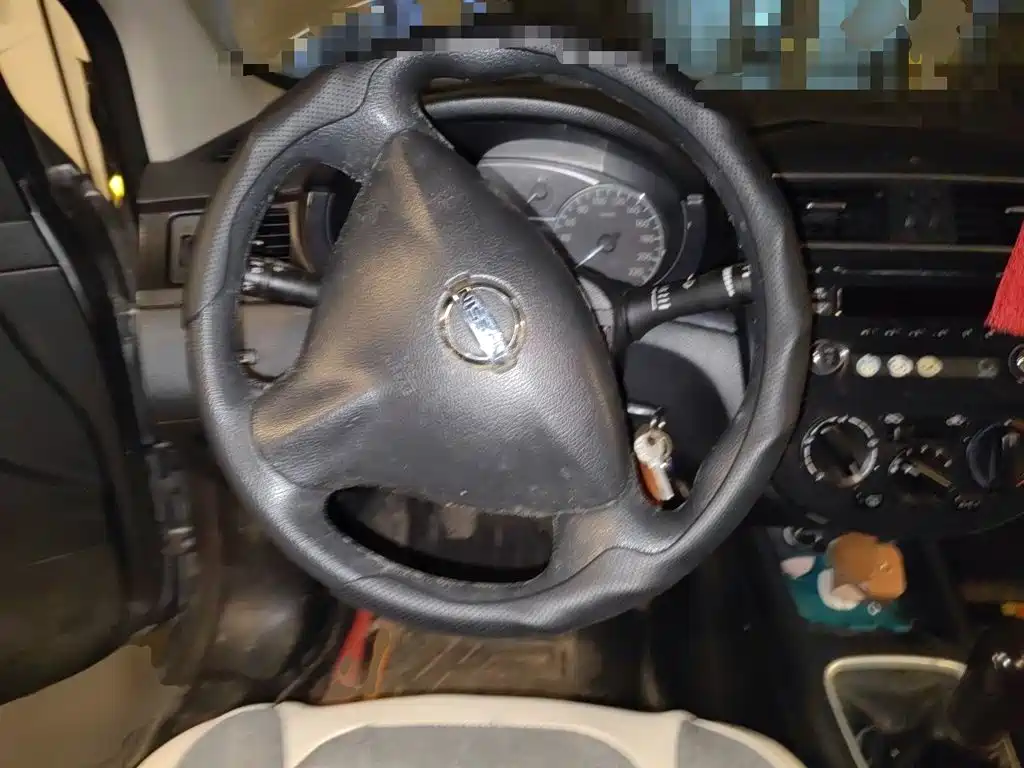 Tiida 2014 1.6L manual comfort type купить на сайте DeffCars