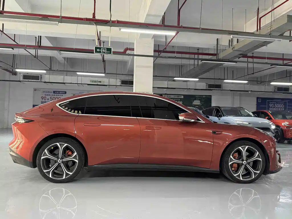 NIO ET5 2022 model 100kWh купить на сайте DeffCars