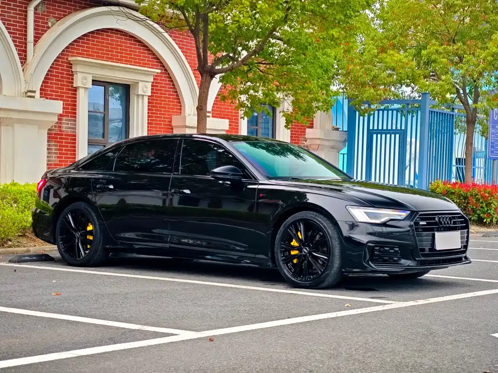 Audi A6L 2022 45 TFSI Premium Dynamic Model купить на сайте DeffCars