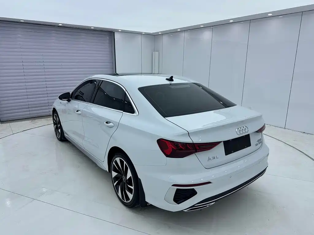 Audi A3 2022 A3L Limousine 35 TFSI Fashionable and Sporty купить на сайте DeffCars
