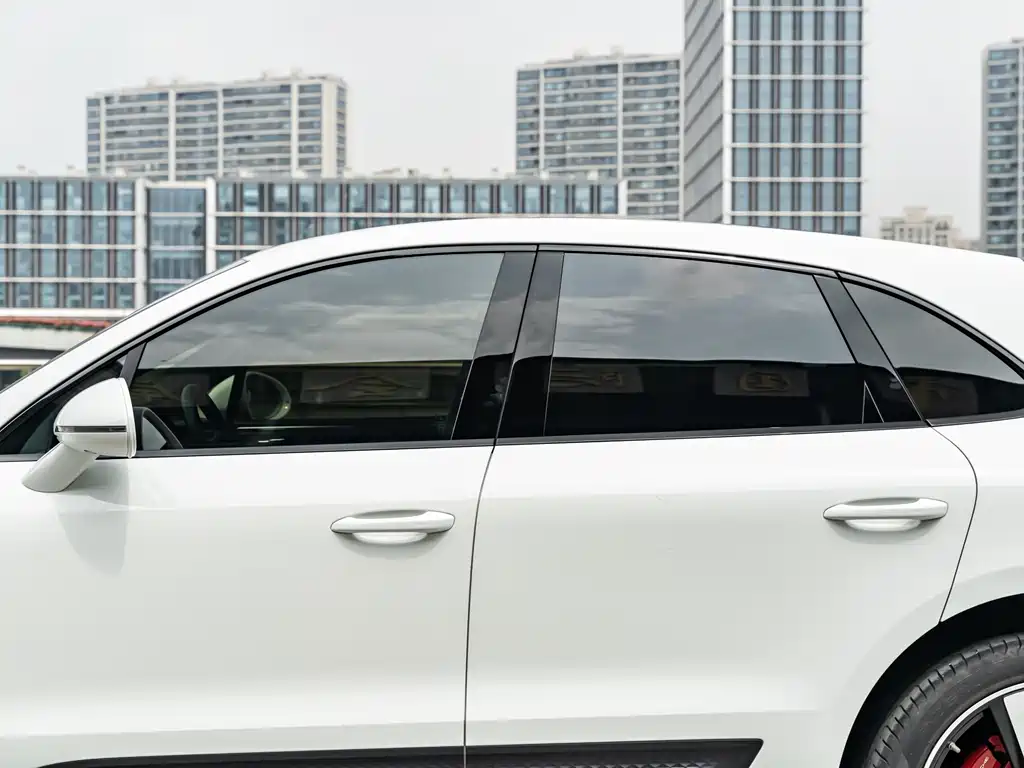 Macan 2023 Macan 2.0T купить на сайте DeffCars