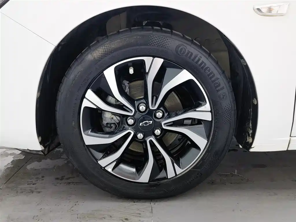 Cruze 2019 RS 330T Automatic Fun Edition National VI купить на сайте DeffCars