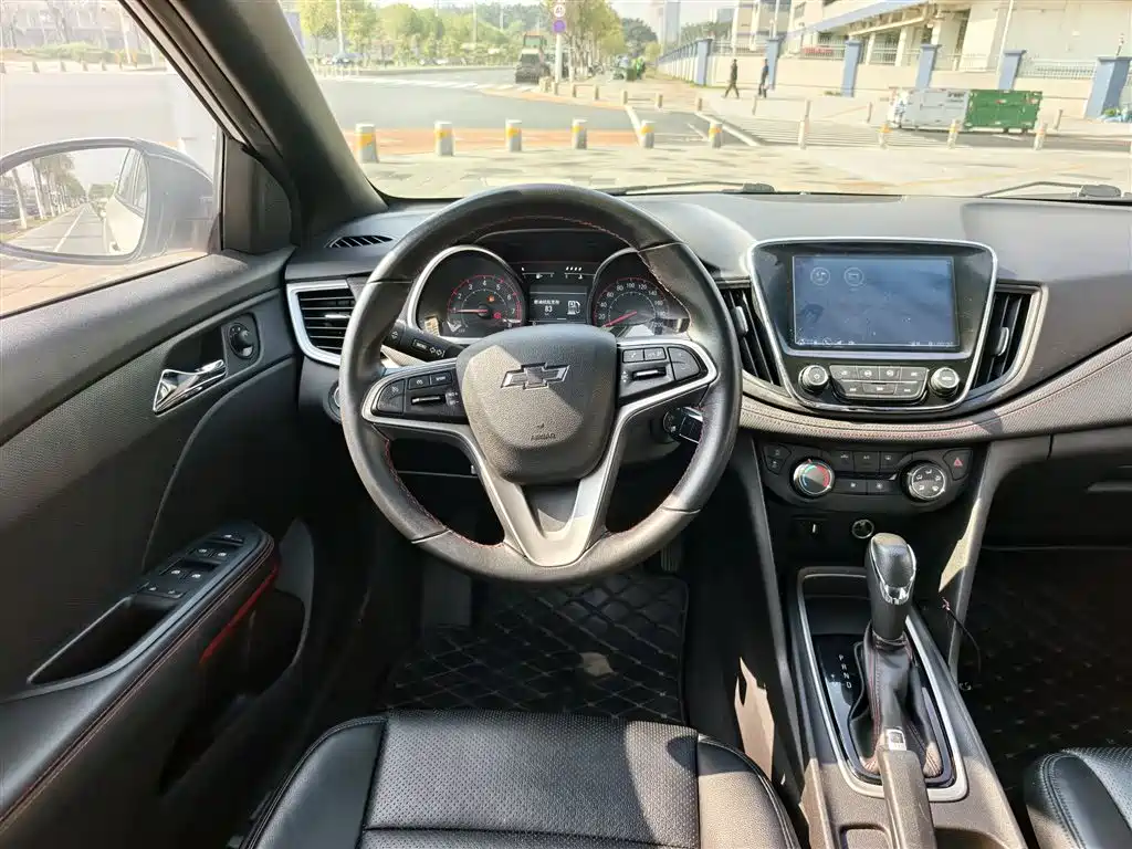 Cruze 2020 mild hybrid RS 330T automatic smooth version купить на сайте DeffCars