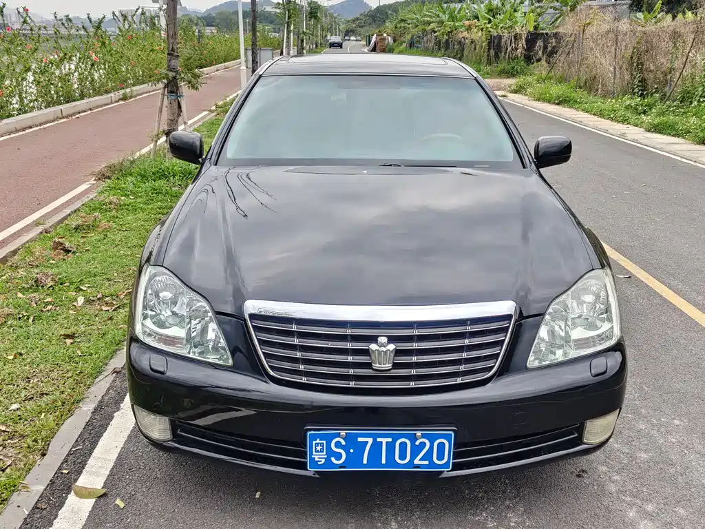 Crown 2007 3.0L Royal Saloon Navigation купить на сайте DeffCars