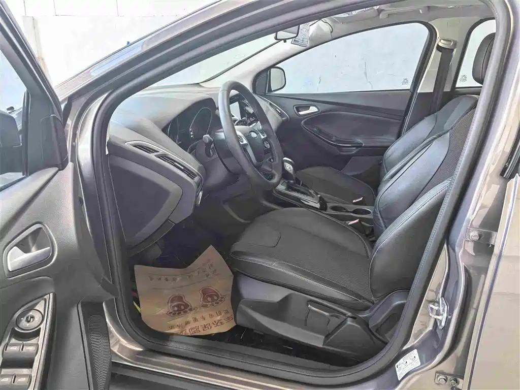Focus 2012 sedan 1.6L automatic fashion model купить на сайте DeffCars
