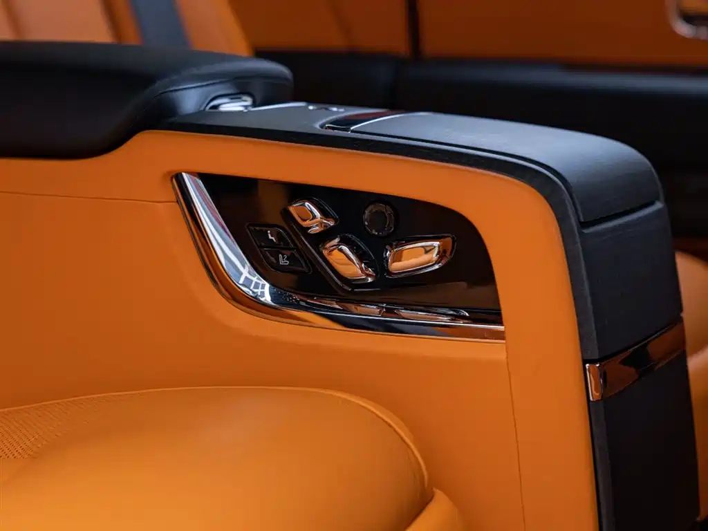 Cullinan 2024 four-seat version купить на сайте DeffCars