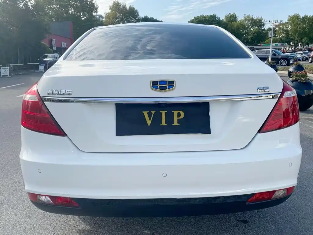 Emgrand 2017 Sedan Million Model 1.5L CVT Upward Version купить на сайте DeffCars