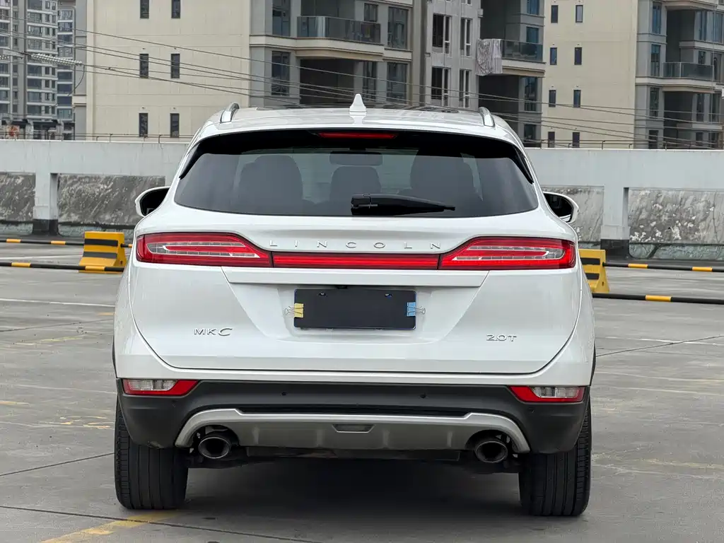 Lincoln MKC 2017 2.0T 2WD Exclusive Edition купить на сайте DeffCars