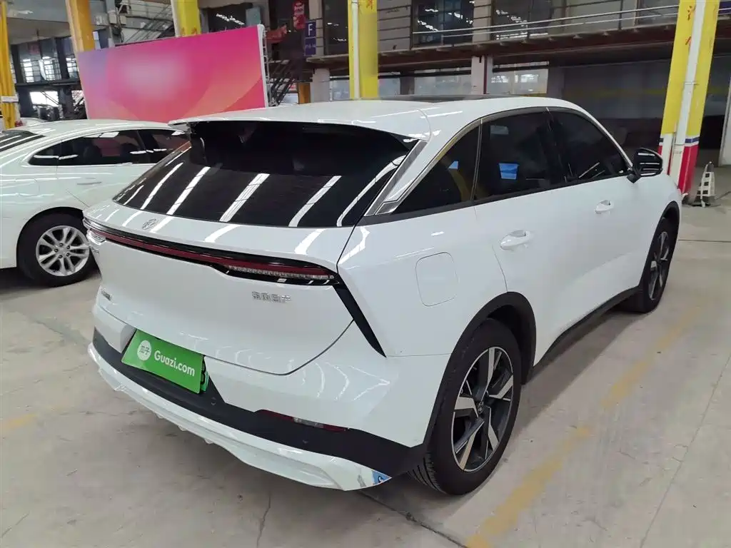 Venucia V DD-i 2025 Orca 150km Joy Travel Edition купить на сайте DeffCars