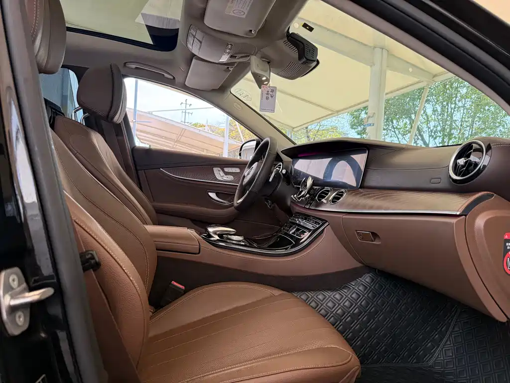 Mercedes-Benz E-Class 2017 E 300 L Luxury Model купить на сайте DeffCars