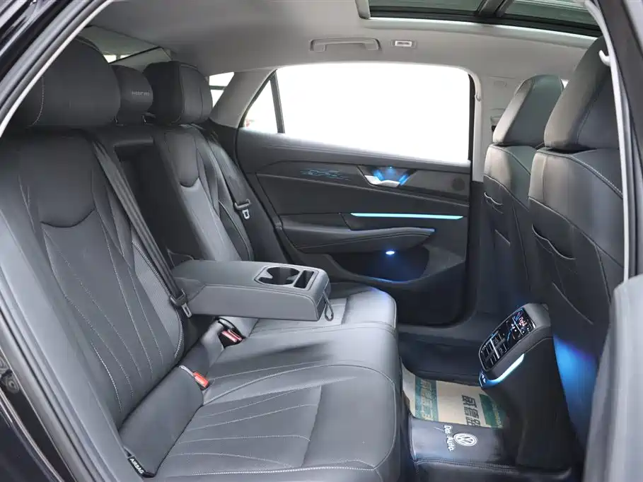 Passat 2025 Pro 380TSI Long Yao Edition купить на сайте DeffCars