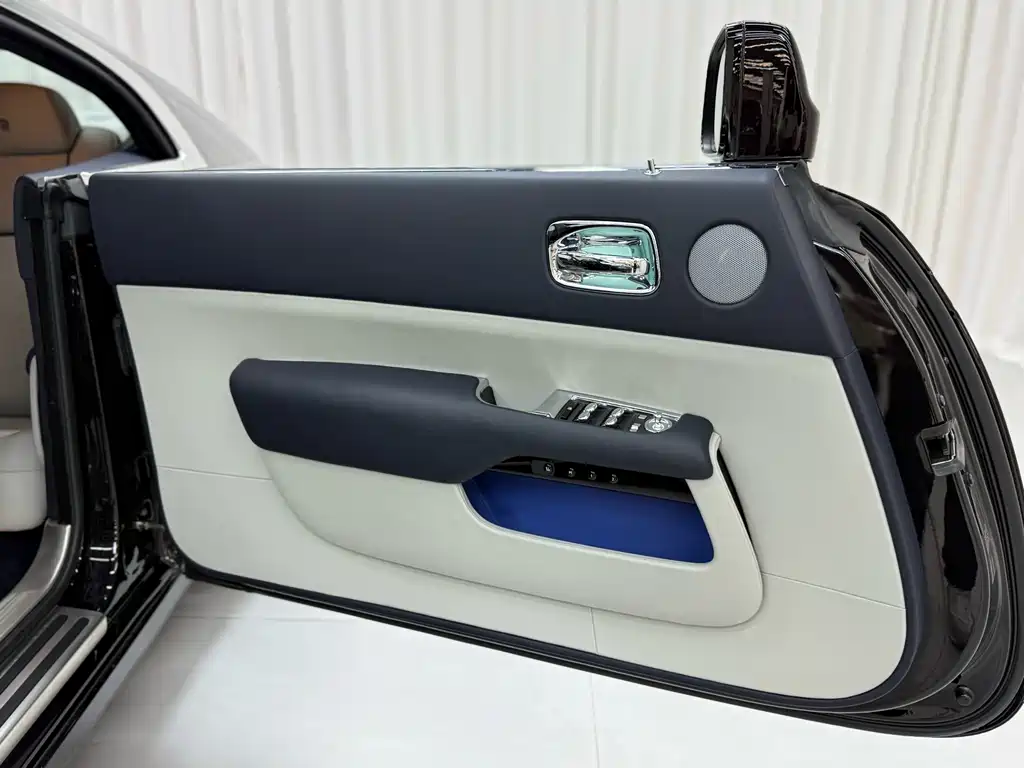 Phantom 2018 6.6T standard model купить на сайте DeffCars