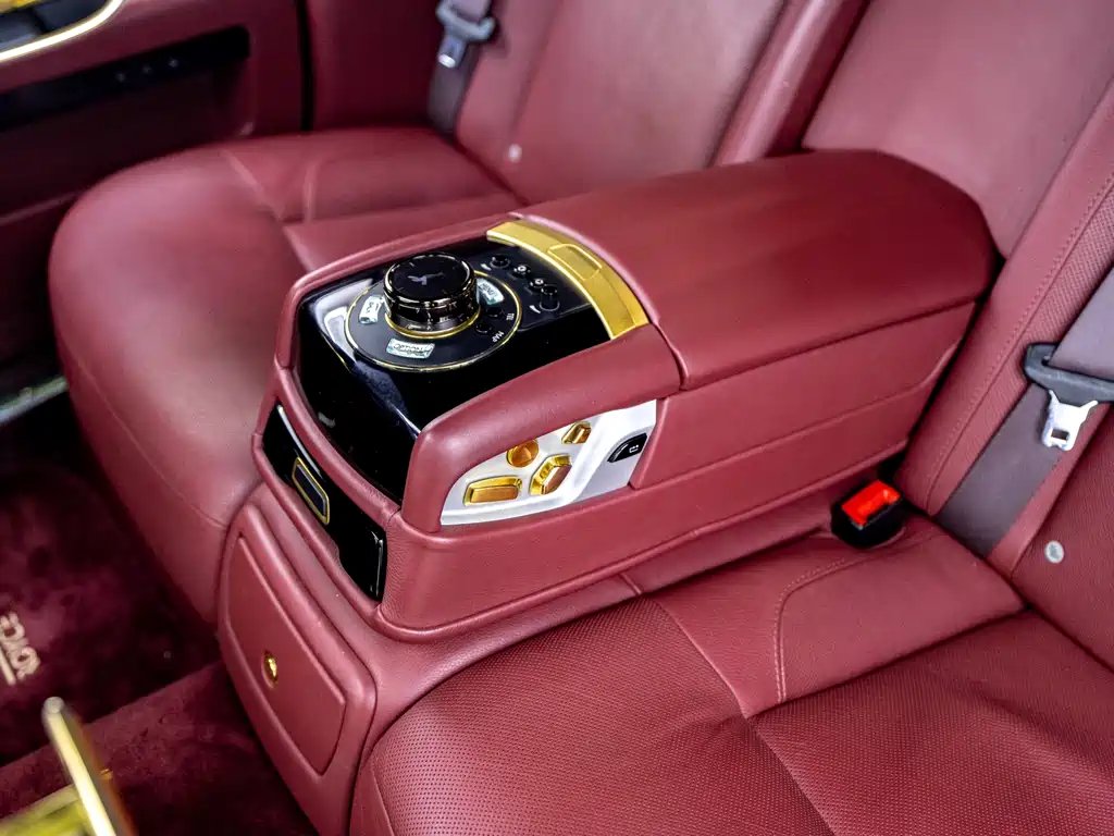 Ghost 2012 6.6T extended version купить на сайте DeffCars