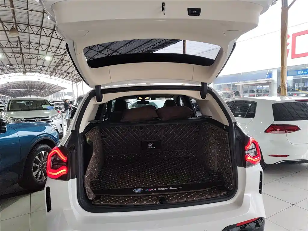 BMW X3 2022 facelift xDrive25i M sports package купить на сайте DeffCars