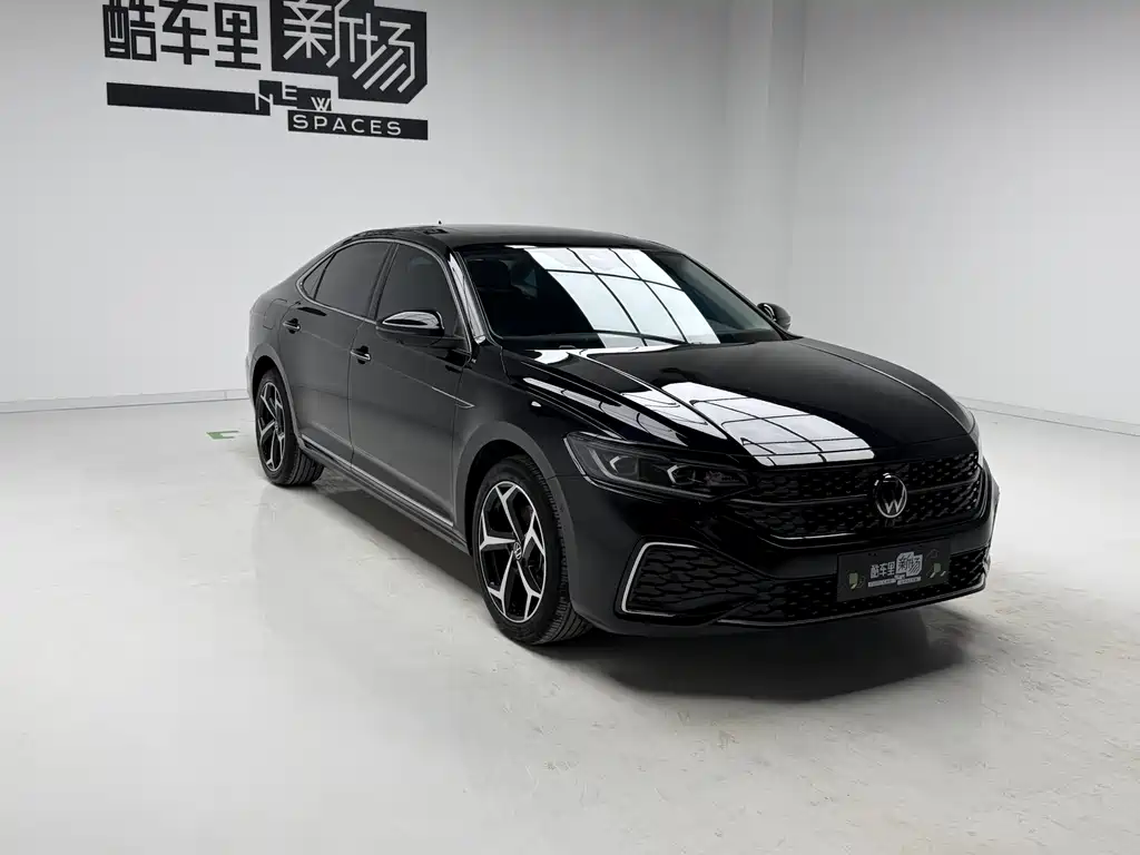 Passat 2024 380TSI Starry Sky Deluxe Edition купить на сайте DeffCars