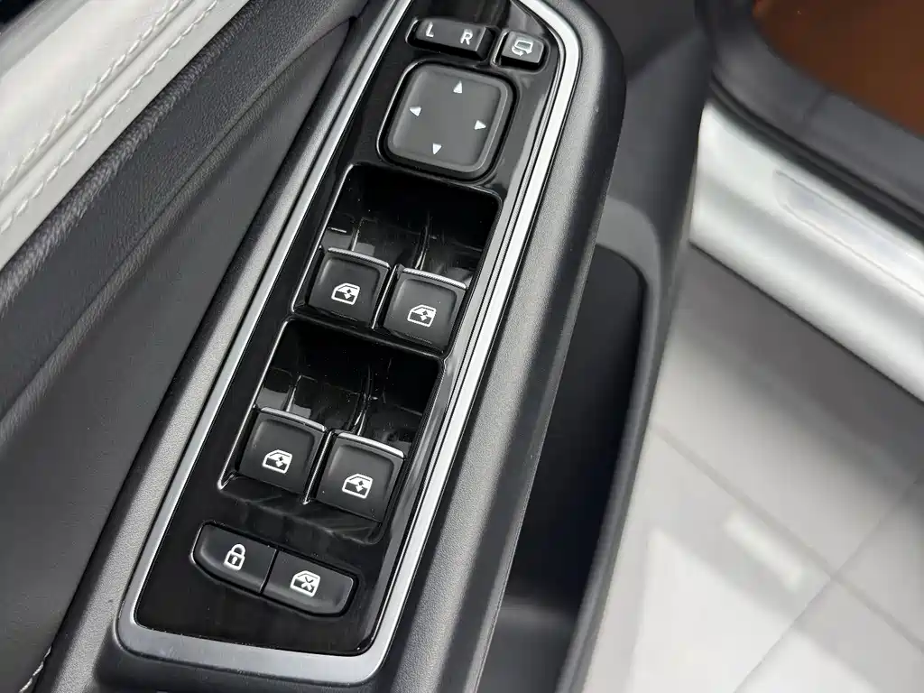 Jetta VS5 2022 280TSI Auto Honor Pro купить на сайте DeffCars