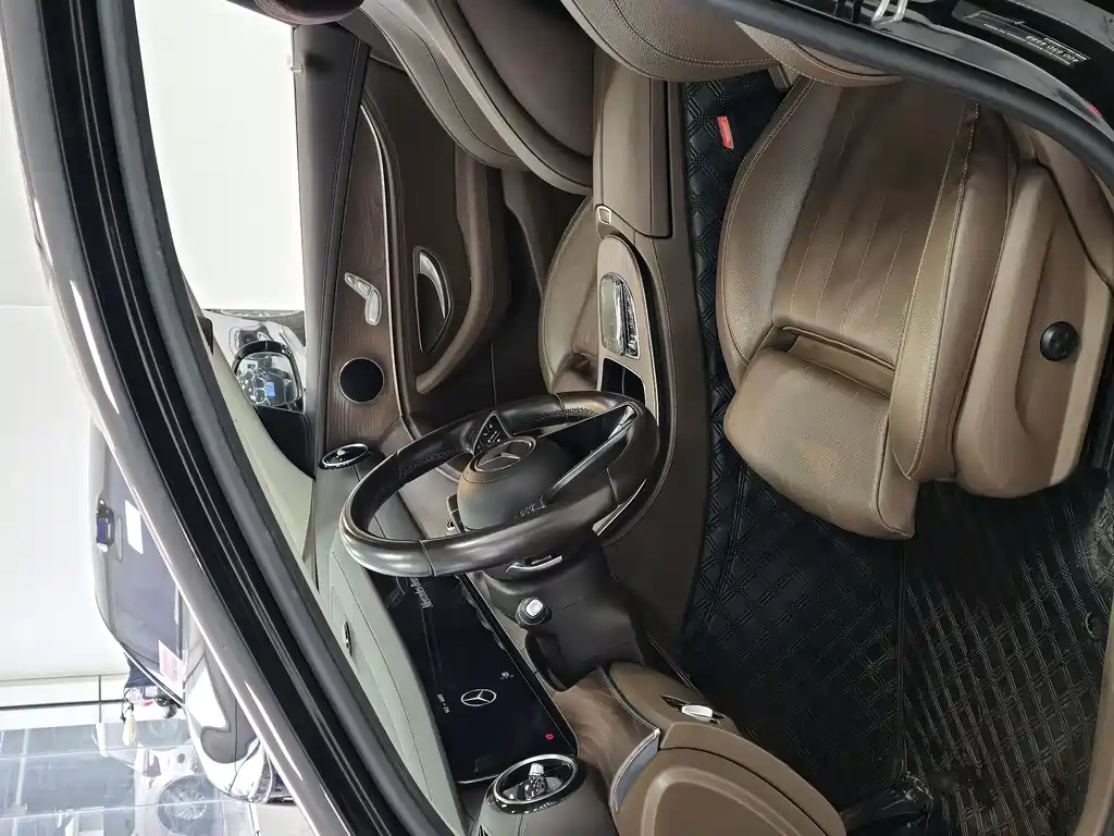 Mercedes-Benz E-Class 2021 facelift E 260 L купить на сайте DeffCars